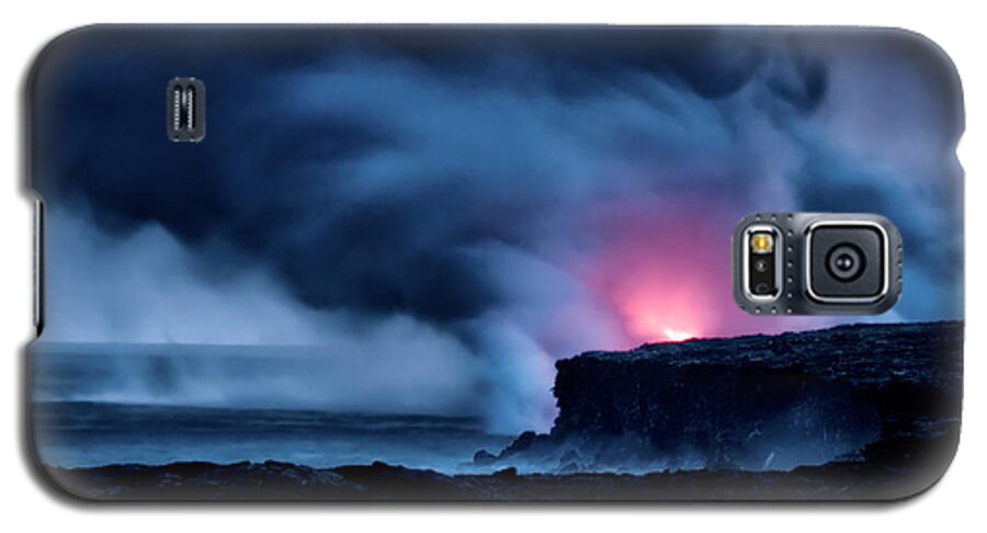 Pu'u 'o'o Galaxy S5 Case featuring the photograph New Earth by Jim Thompson