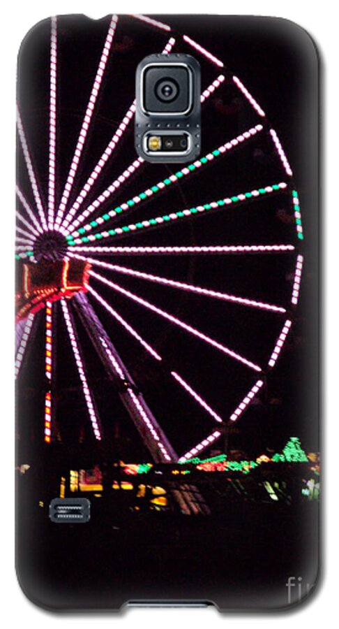 Colorful Galaxy S5 Case featuring the photograph Night at the Fair by Megan Dirsa-DuBois