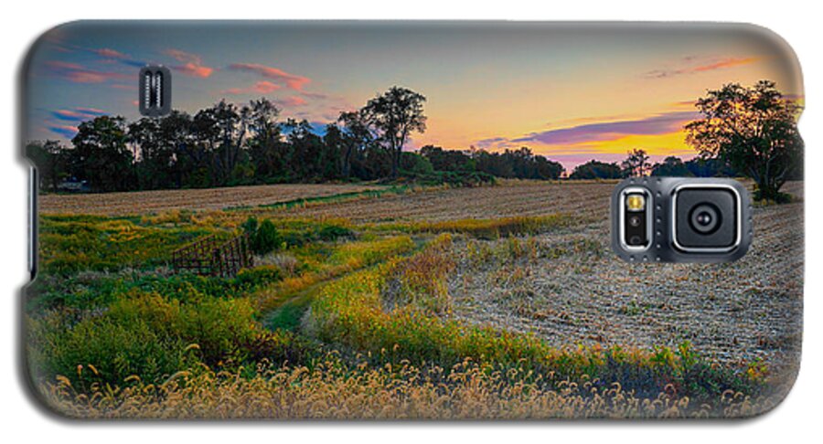 Sunset Galaxy S5 Case featuring the photograph October Evening on the Farm by William Jobes
