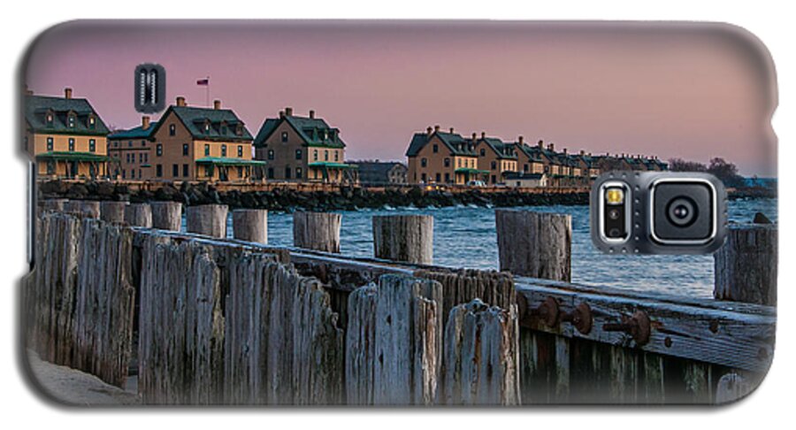 New Jersey Galaxy S5 Case featuring the photograph Officers' Row by Kristopher Schoenleber