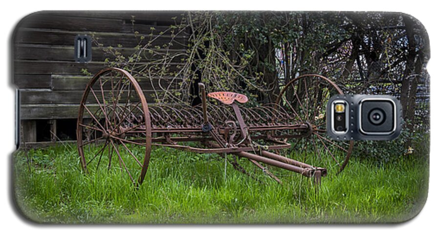 Farm Galaxy S5 Case featuring the photograph Old Hay Machine by Bruce Bottomley