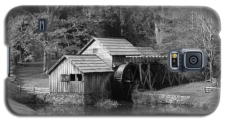 Virginia Galaxy S5 Case featuring the photograph Virginia's Old Mill by Eric Liller
