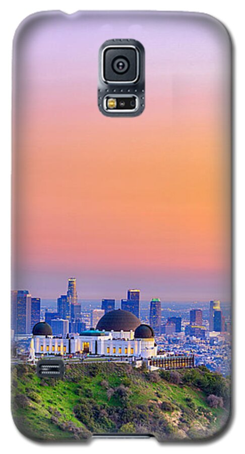 Griffith Observatory Galaxy S5 Case featuring the photograph Orangesicle Griffith Observatory by Scott Campbell
