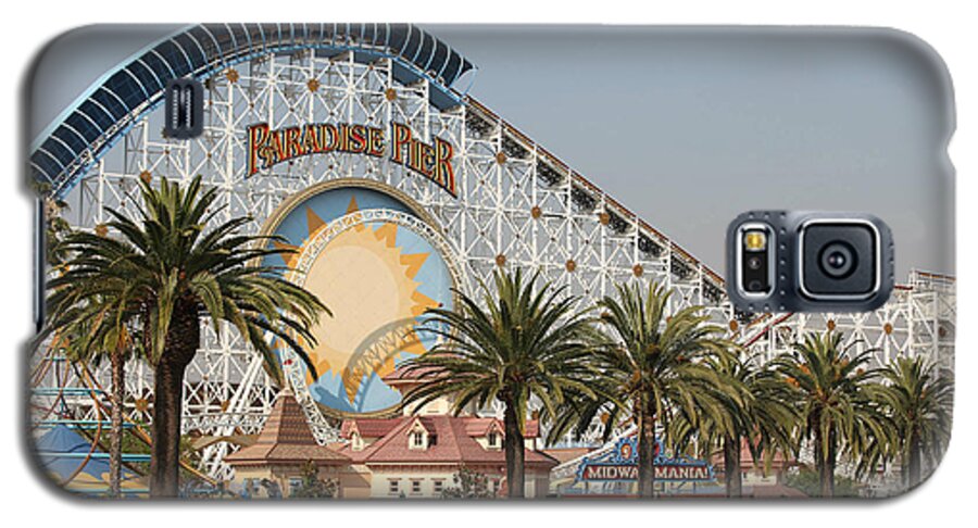 Paradise Pier Galaxy S5 Case featuring the photograph Paradise Pier by Michael Albright