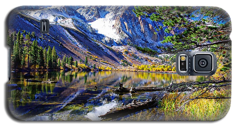 Alpine Lake Galaxy S5 Case featuring the photograph Parker Lake California by Scott McGuire