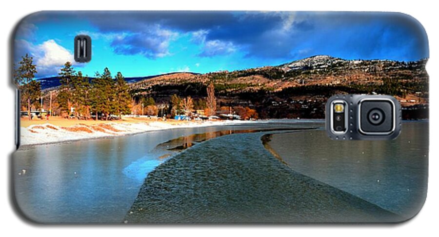 Ice Galaxy S5 Case featuring the photograph PartingICE 02-19-2014 by Guy Hoffman