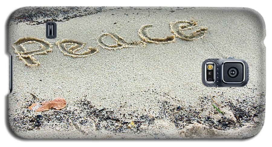 Peace On Earth Galaxy S5 Case featuring the photograph Peace On Earth by Melinda Fawver