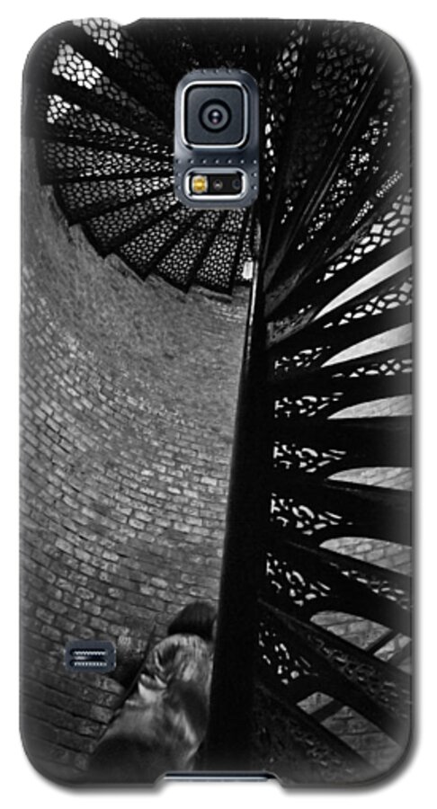 Lighthouse Galaxy S5 Case featuring the photograph Pensacola Lighthouse by George Taylor