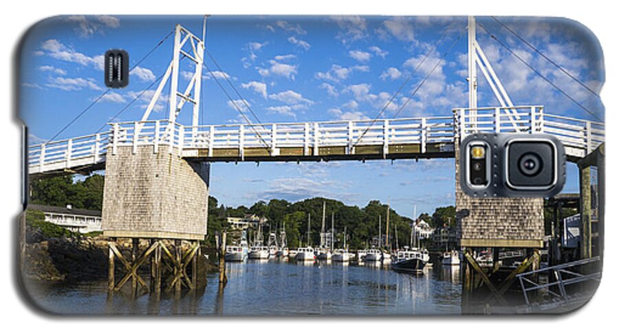 Maine Galaxy S5 Case featuring the photograph Perkins Cove - Maine by Steven Ralser