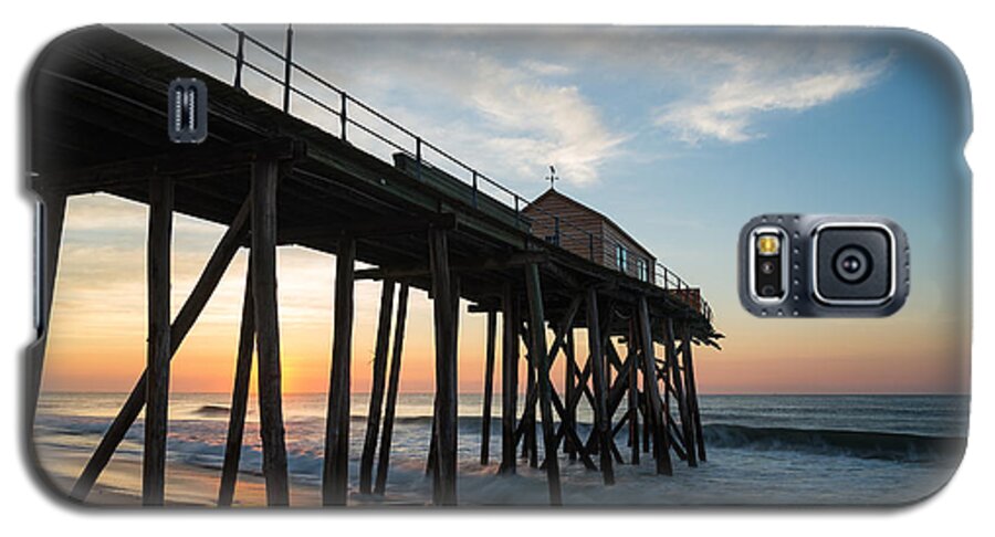 New Jersey Galaxy S5 Case featuring the photograph Pier Side by Kristopher Schoenleber