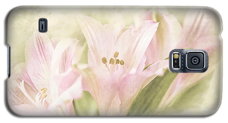 Lilies Galaxy S5 Case featuring the painting Pink Lilies by Linda Blair