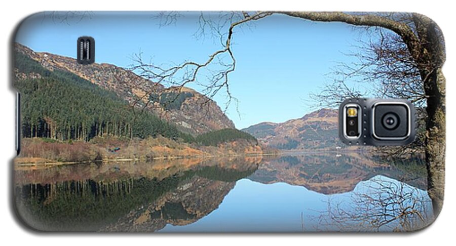 Loch Galaxy S5 Case featuring the photograph Reflections by David Grant