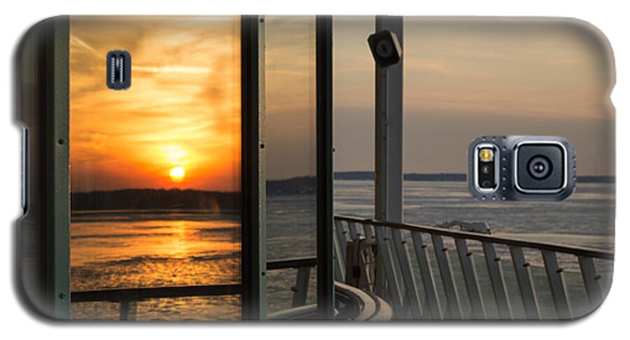 Sunset Galaxy S5 Case featuring the photograph Reflections of a Chesapeake Sunset by Bill Swartwout