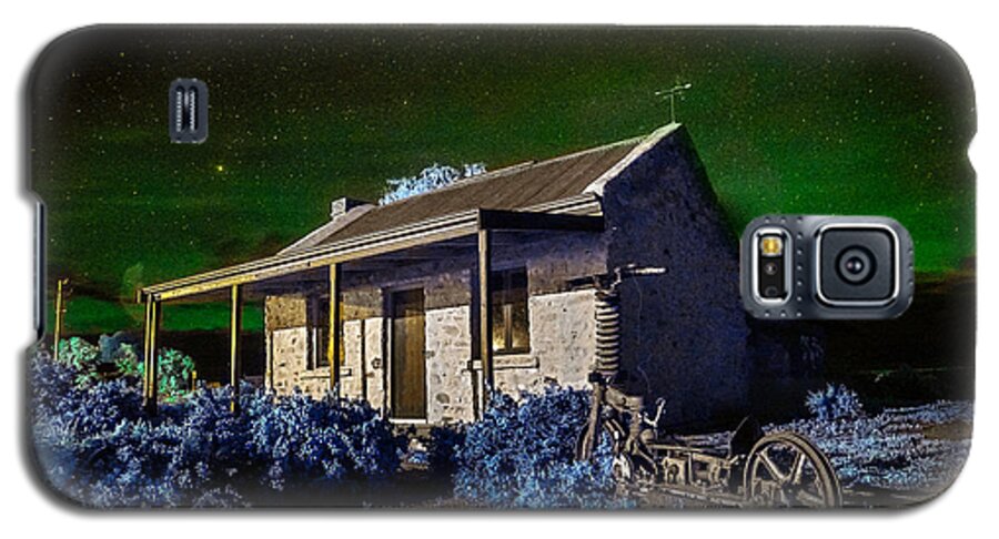 Night Galaxy S5 Case featuring the photograph Reliable Transport by Russell Brown