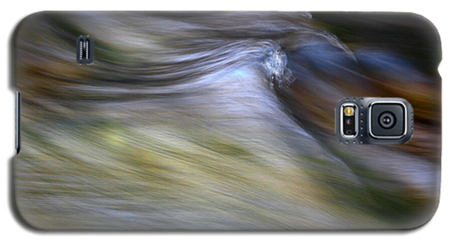 Wave Abstract Galaxy S5 Case featuring the photograph Rhythm Of The River by Michael Eingle