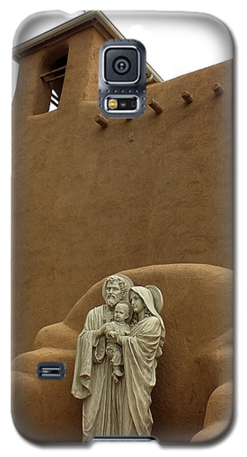 Lucinda Walter Galaxy S5 Case featuring the photograph Righteous and Mercy by Lucinda Walter