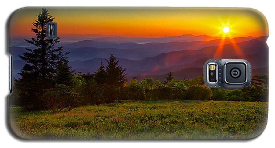 Roan Mountain Galaxy S5 Case featuring the photograph Roan Mountain Sunrise by Mark Steven Houser