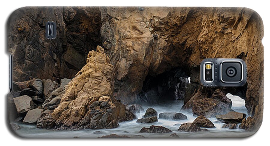 Big Sur Galaxy S5 Case featuring the photograph Rocky Surf by George Buxbaum