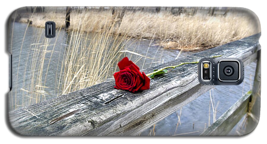Rose Galaxy S5 Case featuring the photograph Rose on a Bridge by Verana Stark