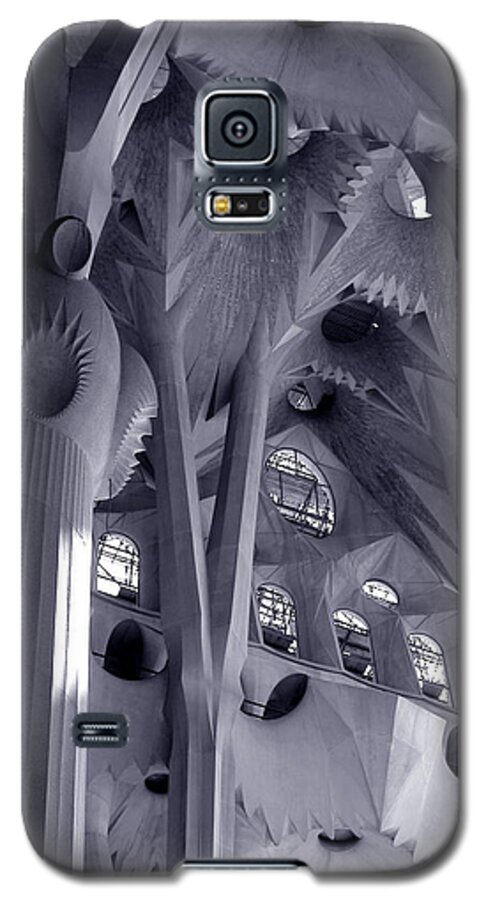 Sagrada Familia Galaxy S5 Case featuring the photograph Sagrada Familia Vault by Michael Kirk