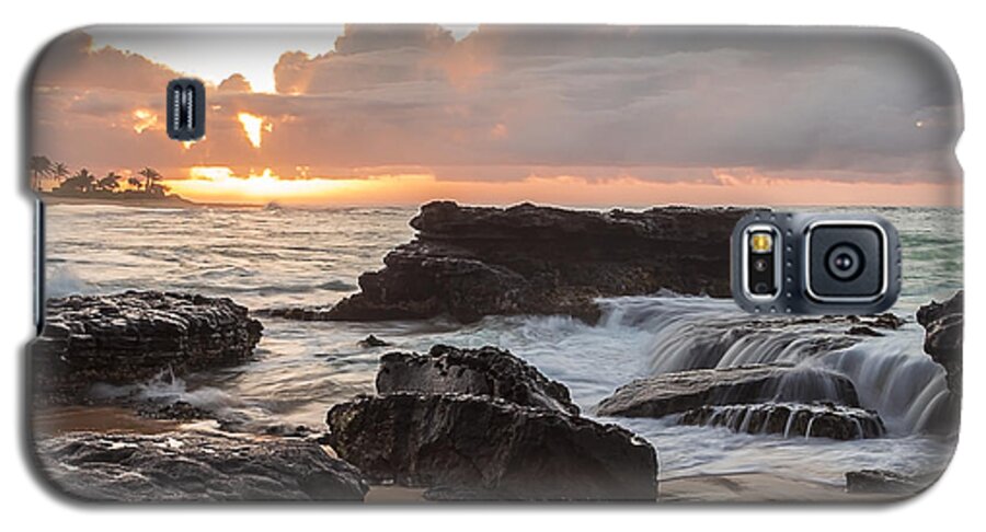 Beach Galaxy S5 Case featuring the photograph Sandy Beach Sunrise 6 by Leigh Anne Meeks