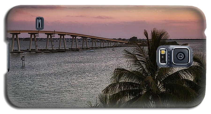 Sunset Galaxy S5 Case featuring the photograph Sanibel Island Causeway by Kim Hojnacki