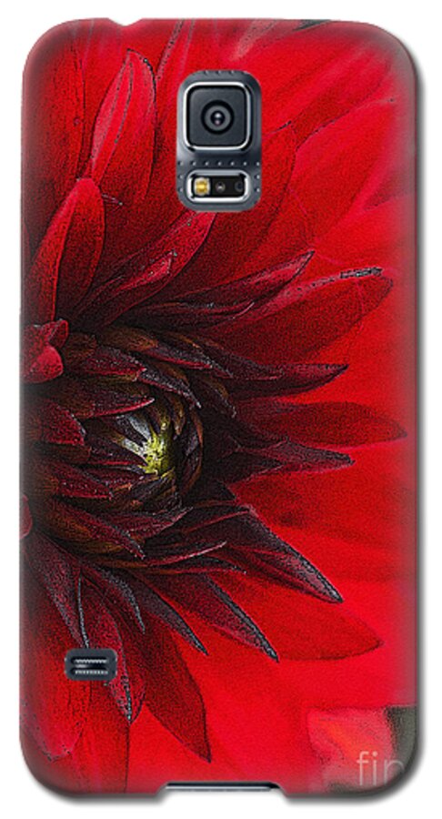 Nature Galaxy S5 Case featuring the photograph Scarlet Dahlia by Janice Pariza