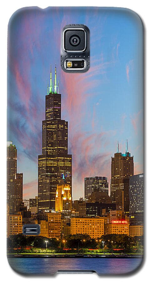 Chicago Skyline Galaxy S5 Case featuring the photograph Sears Tower Sunset by Sebastian Musial