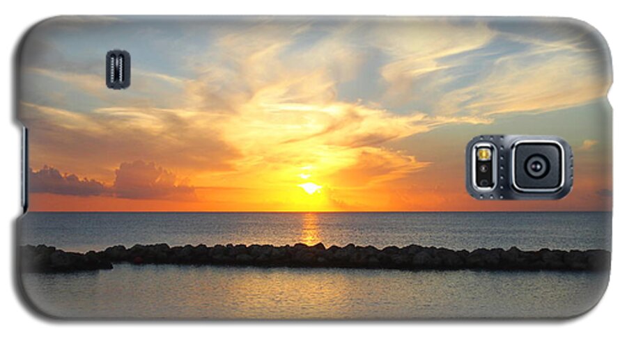 Nature Galaxy S5 Case featuring the photograph Seven Mile Sunset over Grand Cayman by Amy McDaniel