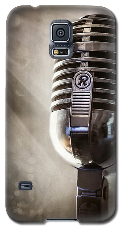 Mic Galaxy S5 Case featuring the photograph Smoky Vintage Microphone by Scott Norris