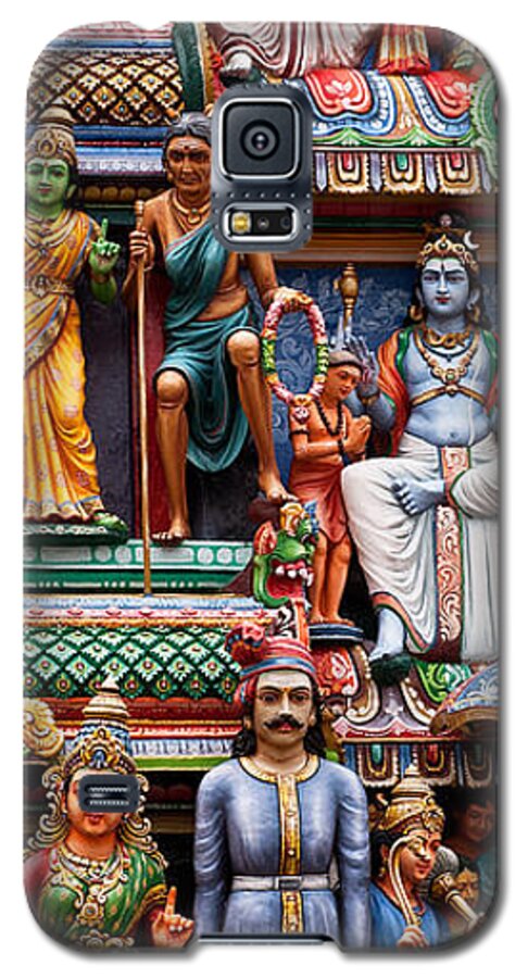 Bright Galaxy S5 Case featuring the photograph Sri Mariamman Temple 03 by Rick Piper Photography