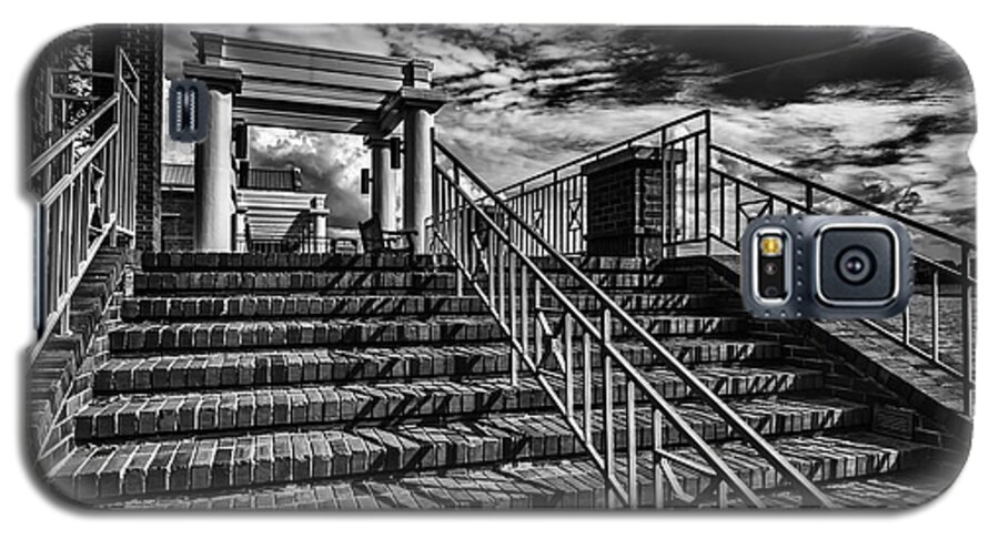 Stairway Galaxy S5 Case featuring the photograph Stairway at Montgomery Museum of Fine Arts by Danny Hooks