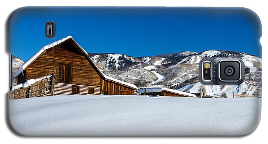 Champagne Powder Galaxy S5 Case featuring the photograph Steamboat Springs Barn by Teri Virbickis
