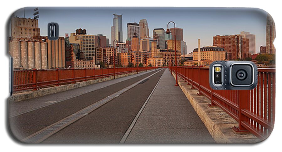 Minneapolis Minnesota Skyline Sunrise Stone Arch Bridge Galaxy S5 Case featuring the photograph Stone Arch Bridge Sunrise by Nancy Dunivin