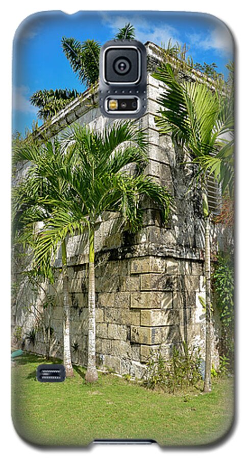 2014 Galaxy S5 Case featuring the photograph Stone Building Good Hope Estate Jamaica by RobLew Photography