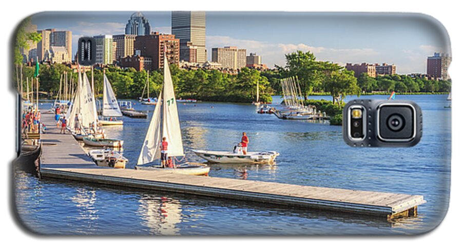 Back Bay Galaxy S5 Case featuring the photograph Summer in the City by Sylvia J Zarco