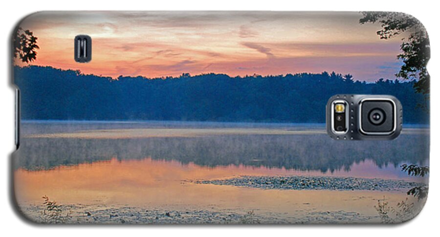 Sunrise Galaxy S5 Case featuring the photograph Sunrise at the Lake by Lila Fisher-Wenzel