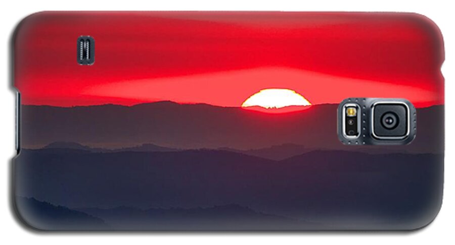 Beacon Heights Galaxy S5 Case featuring the photograph Sunrise Beacon Heights by Mark Steven Houser