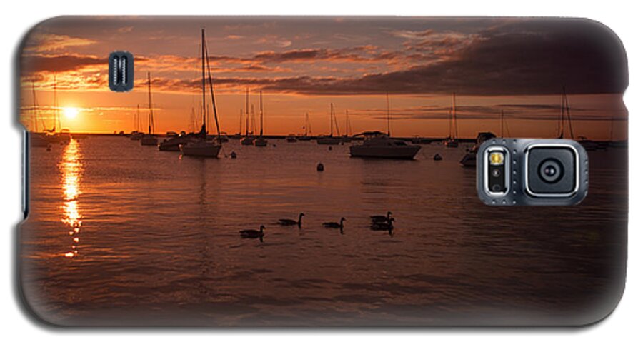 Sunrise Galaxy S5 Case featuring the photograph Sunrise over Lake Michigan by Miguel Winterpacht