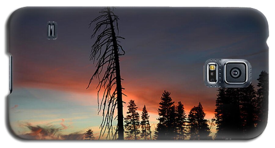 Yosemite National Park Galaxy S5 Case featuring the photograph Sunset in Yosemite by Debra Thompson