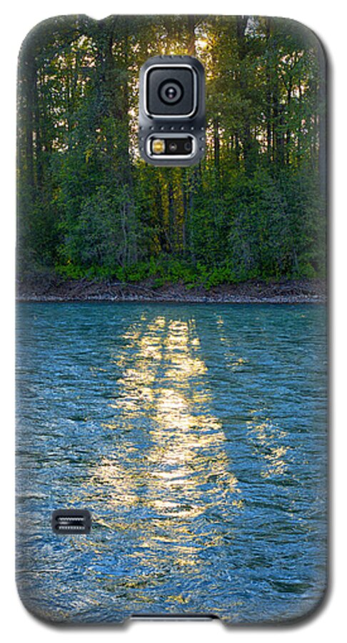 Landscapes Galaxy S5 Case featuring the photograph Sunset on the Bulkley by Mary Lee Dereske