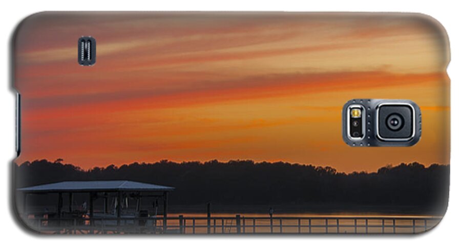 Sunset Galaxy S5 Case featuring the photograph Sunset over the Wando River by Dale Powell