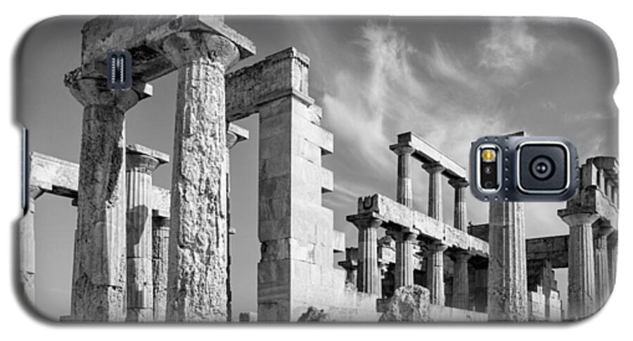 Greek Galaxy S5 Case featuring the photograph Temple of Aphaea on Aegina in Greece by Paul Cowan