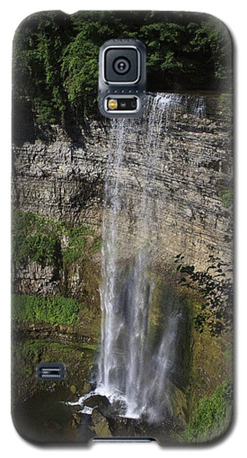 Ribbon Waterfall Galaxy S5 Case featuring the photograph Tews Falls by Gary Hall
