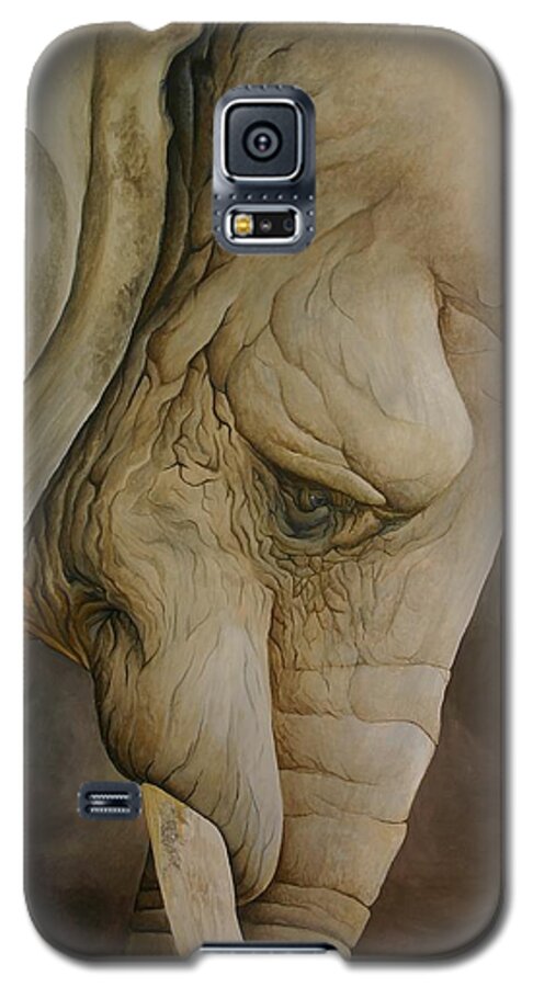 Elephant Galaxy S5 Case featuring the painting The Elder by Charles Owens