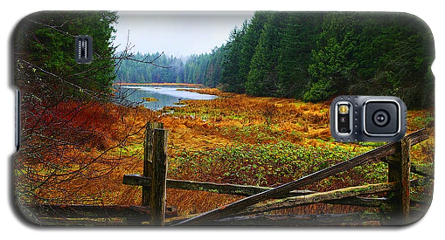 Split Rail Galaxy S5 Case featuring the photograph The Gate by Lawrence Christopher