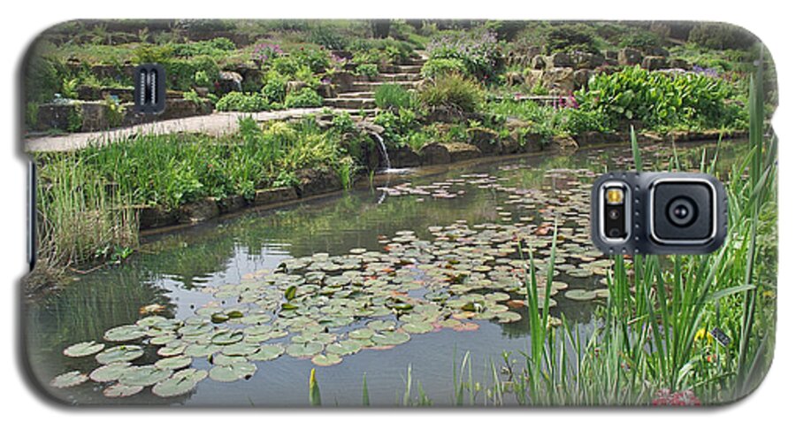 Lily Pond Galaxy S5 Case featuring the photograph The Lily Pond at RHS Wisley by Jayne Wilson