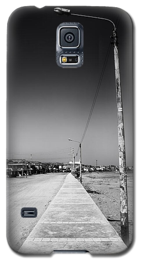 Peru Galaxy S5 Case featuring the photograph The Long Walk Back by Ben Shields
