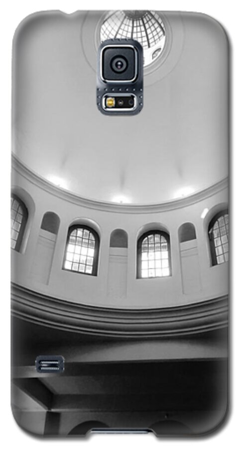 The Mission Inn Galaxy S5 Case featuring the photograph The Mission - Mike Hope by Michael Hope