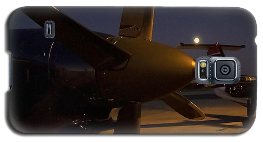 Aviation Galaxy S5 Case featuring the photograph The Night II by Greg Reed